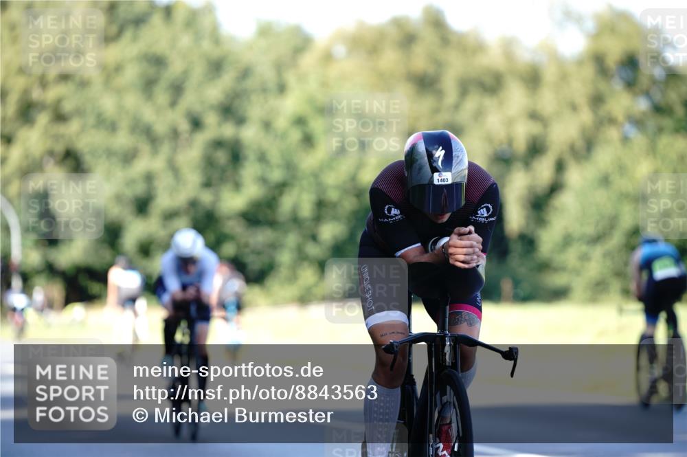 07.09.2025 - 19. Norderstedt Triathlon Michael Burmester http://msf.ph/oto/8843563 07.09.2025 15:55:30 Radfahren 939, 957, 1071, 1403, 1574, 1601 meine-sportfotos.de