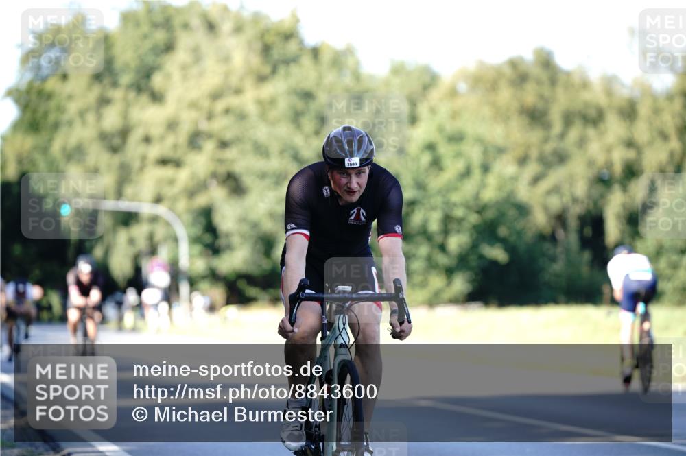 07.09.2025 - 19. Norderstedt Triathlon Michael Burmester http://msf.ph/oto/8843600 07.09.2025 15:55:47 Radfahren 491, 1559, 1580, 1609 meine-sportfotos.de