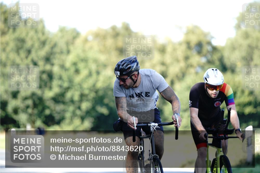07.09.2025 - 19. Norderstedt Triathlon Michael Burmester http://msf.ph/oto/8843620 07.09.2025 15:55:59 Radfahren 485, 531, 925, 936, 1547 meine-sportfotos.de