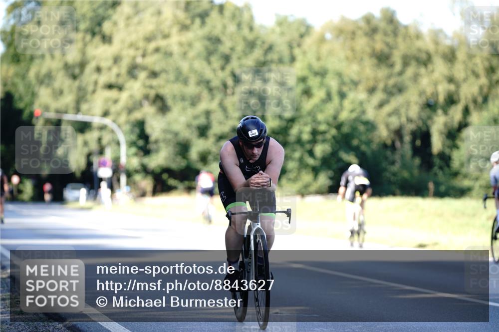 07.09.2025 - 19. Norderstedt Triathlon Michael Burmester http://msf.ph/oto/8843627 07.09.2025 15:56:02 Radfahren 485, 531, 925, 936, 1547, 1602 meine-sportfotos.de
