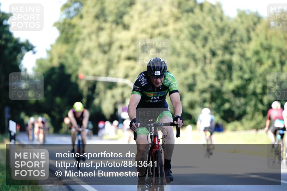 07.09.2025 - 19. Norderstedt Triathlon Michael Burmester http://msf.ph/oto/8843641 07.09.2025 15:56:10 Radfahren 429, 1524 meine-sportfotos.de