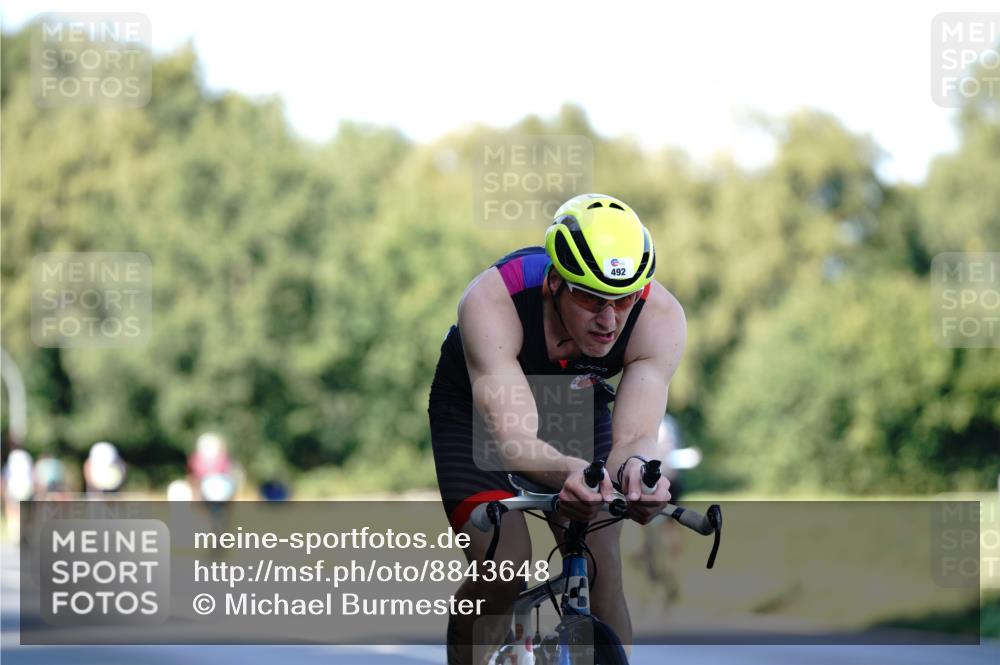 07.09.2025 - 19. Norderstedt Triathlon Michael Burmester http://msf.ph/oto/8843648 07.09.2025 15:56:13 Radfahren 429, 492, 1524, 1610 meine-sportfotos.de