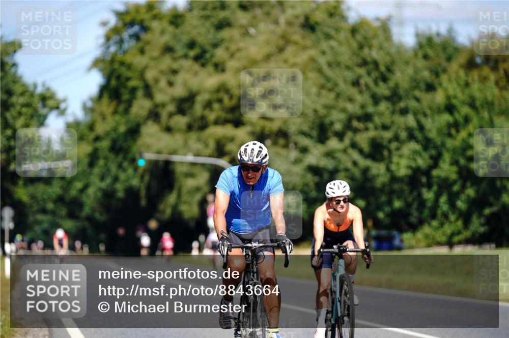07.09.2025 - 19. Norderstedt Triathlon Michael Burmester http://msf.ph/oto/8843664 07.09.2025 13:05:22 Radfahren 304, 1389 meine-sportfotos.de