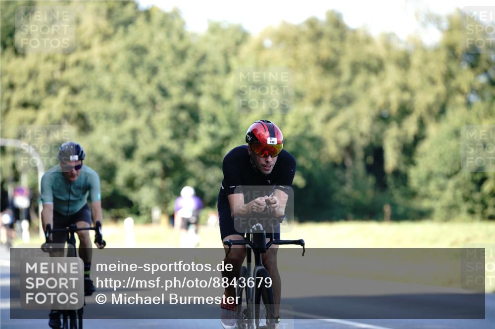07.09.2025 - 19. Norderstedt Triathlon Michael Burmester http://msf.ph/oto/8843679 07.09.2025 15:56:35 Radfahren 930, 945, 1475, 1556, 1588, 1607 meine-sportfotos.de