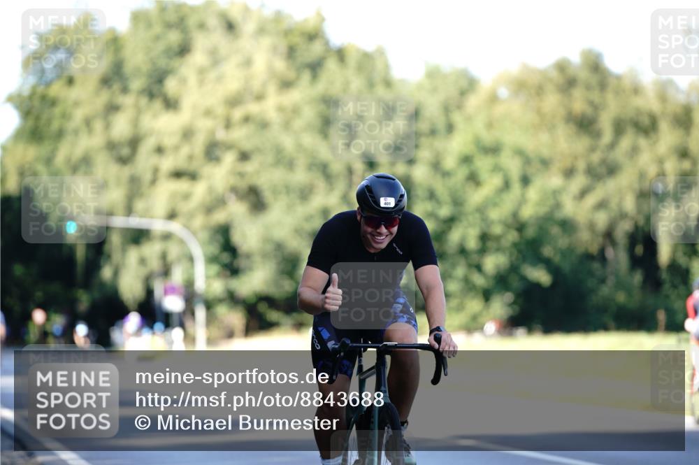 07.09.2025 - 19. Norderstedt Triathlon Michael Burmester http://msf.ph/oto/8843688 07.09.2025 15:56:41 Radfahren 401, 1579 meine-sportfotos.de