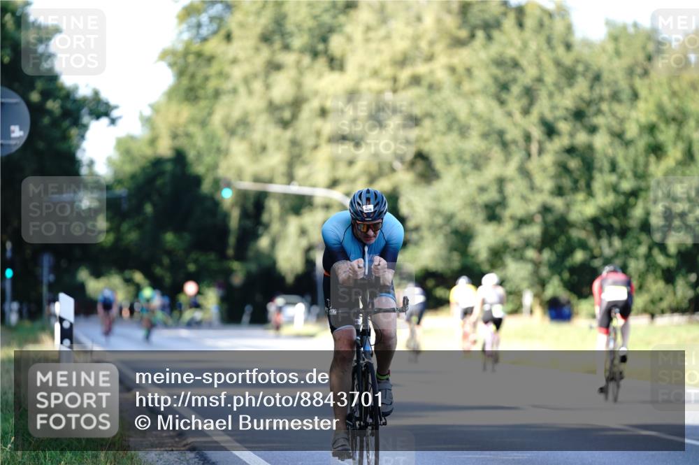07.09.2025 - 19. Norderstedt Triathlon Michael Burmester http://msf.ph/oto/8843701 07.09.2025 15:56:51 Radfahren 1407, 1628 meine-sportfotos.de
