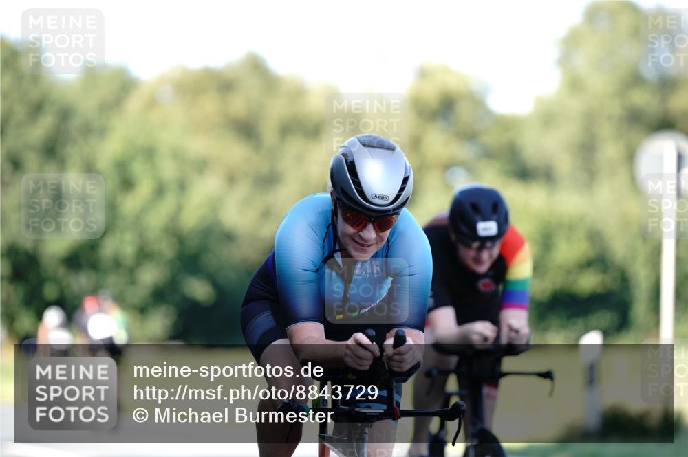 07.09.2025 - 19. Norderstedt Triathlon Michael Burmester http://msf.ph/oto/8843729 07.09.2025 15:57:04 Radfahren 482, 1108, 1623 meine-sportfotos.de