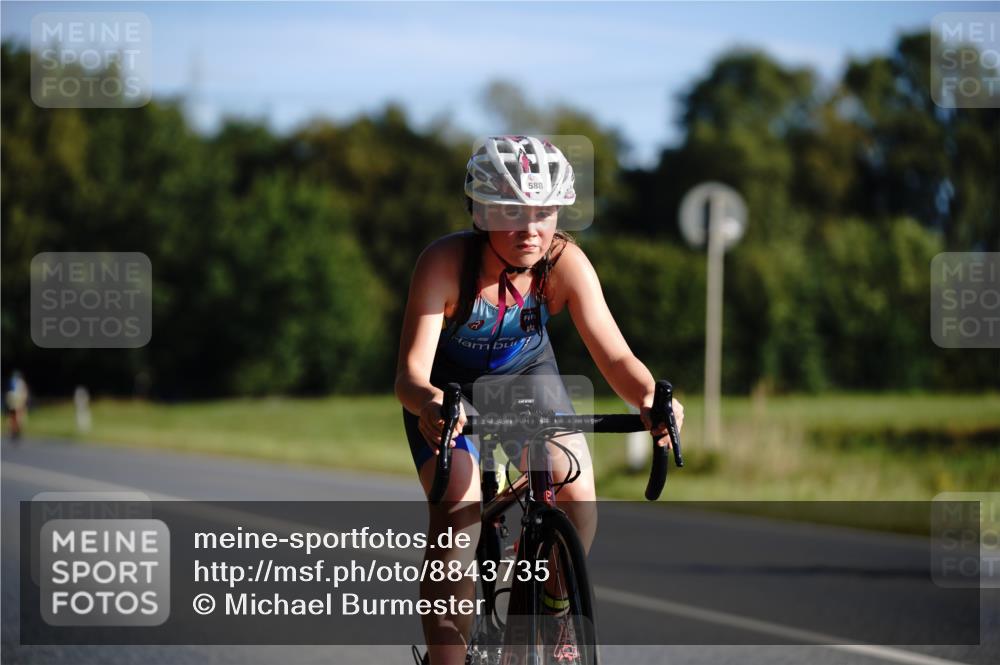 07.09.2025 - 19. Norderstedt Triathlon Michael Burmester http://msf.ph/oto/8843735 07.09.2025 09:39:06 Radfahren 588 meine-sportfotos.de