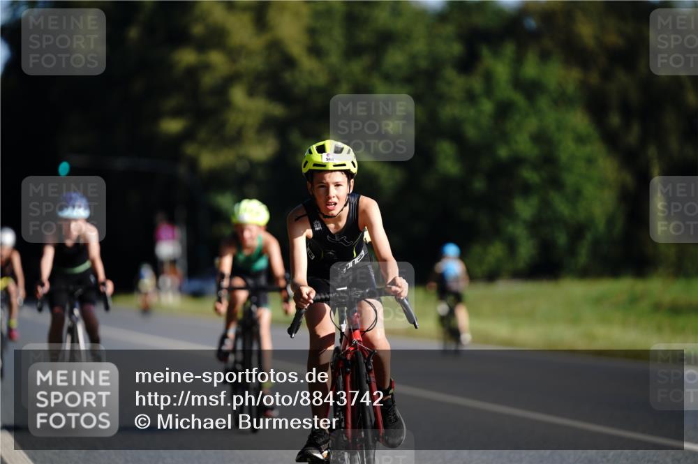 07.09.2025 - 19. Norderstedt Triathlon Michael Burmester http://msf.ph/oto/8843742 07.09.2025 09:39:10 Radfahren 568, 572, 613 meine-sportfotos.de