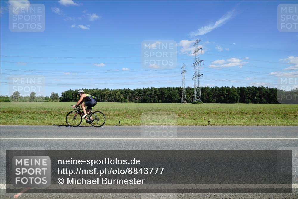 07.09.2025 - 19. Norderstedt Triathlon Michael Burmester http://msf.ph/oto/8843777 07.09.2025 14:45:28 Radfahren 480, 1498 meine-sportfotos.de