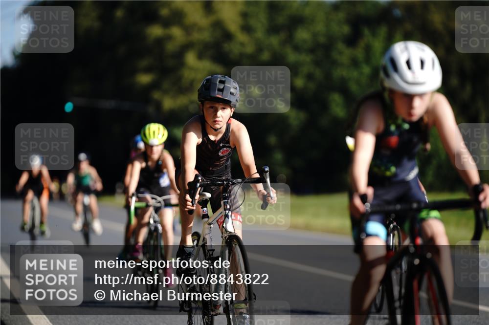 07.09.2025 - 19. Norderstedt Triathlon Michael Burmester http://msf.ph/oto/8843822 07.09.2025 09:39:45 Radfahren 567, 607, 614, 625, 629 meine-sportfotos.de