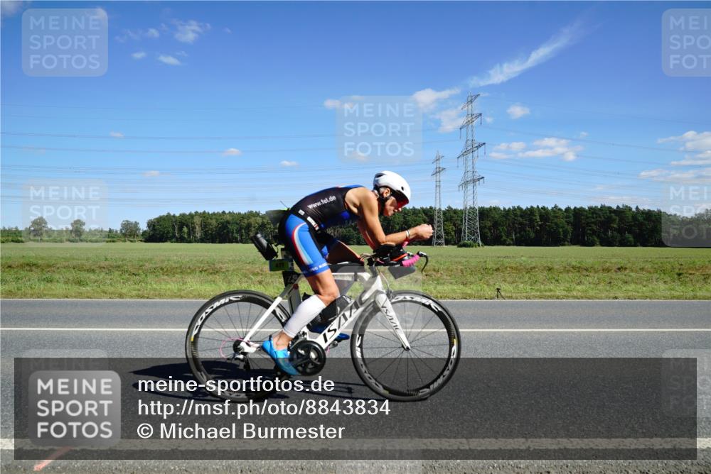07.09.2025 - 19. Norderstedt Triathlon Michael Burmester http://msf.ph/oto/8843834 07.09.2025 14:46:07 Radfahren 477, 1504 meine-sportfotos.de