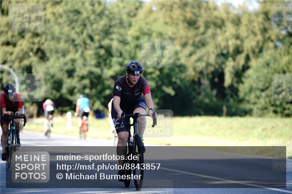 07.09.2025 - 19. Norderstedt Triathlon Michael Burmester http://msf.ph/oto/8843857 07.09.2025 15:57:50 Radfahren 1066, 1560 meine-sportfotos.de
