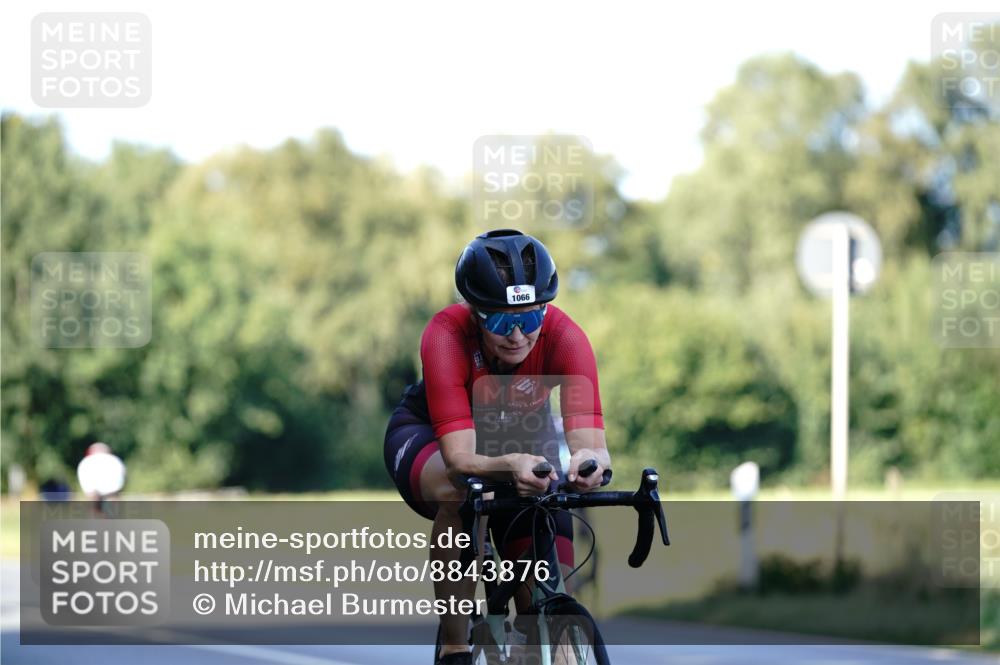07.09.2025 - 19. Norderstedt Triathlon Michael Burmester http://msf.ph/oto/8843876 07.09.2025 15:57:52 Radfahren 1066, 1415, 1560 meine-sportfotos.de