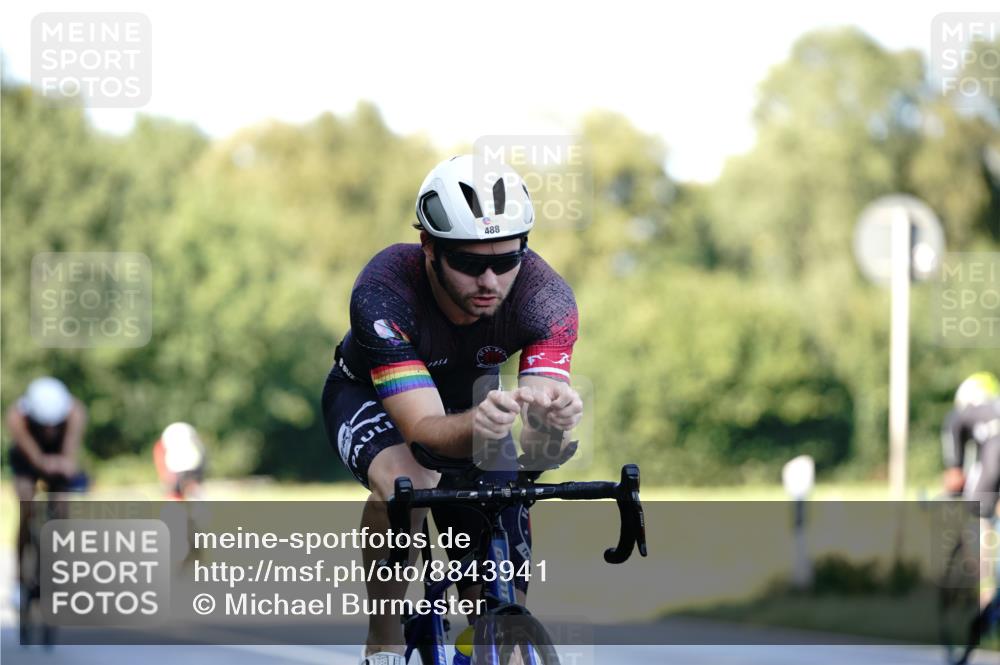 07.09.2025 - 19. Norderstedt Triathlon Michael Burmester http://msf.ph/oto/8843941 07.09.2025 15:58:10 Radfahren 488, 543, 927, 1080, 1514, 1527, 1538 meine-sportfotos.de