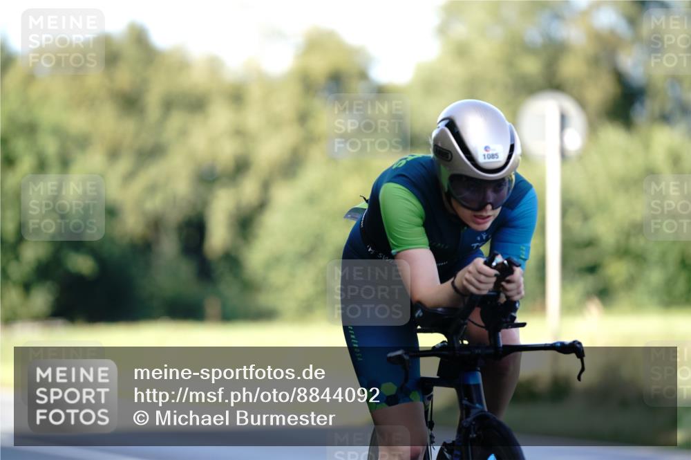 07.09.2025 - 19. Norderstedt Triathlon Michael Burmester http://msf.ph/oto/8844092 07.09.2025 15:58:54 Radfahren 1085, 1472 meine-sportfotos.de