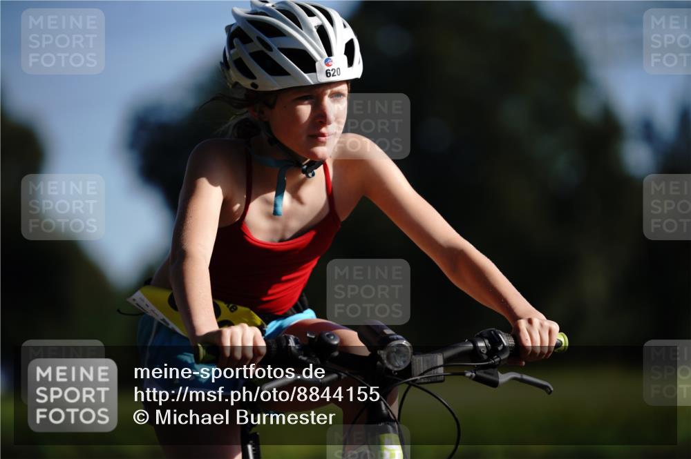 07.09.2025 - 19. Norderstedt Triathlon Michael Burmester http://msf.ph/oto/8844155 07.09.2025 09:45:48 Radfahren 620 meine-sportfotos.de