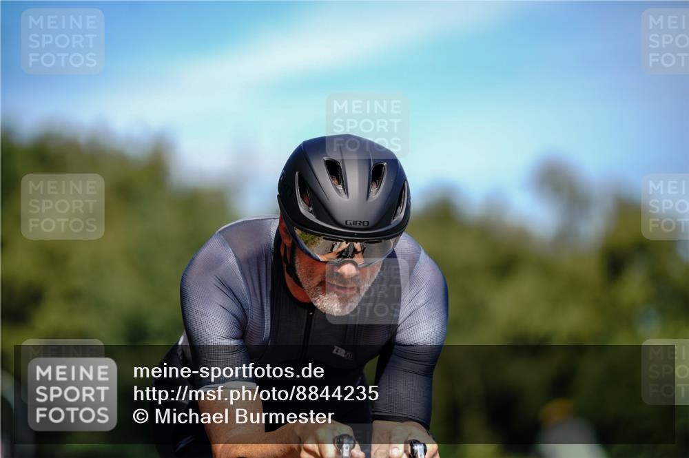 07.09.2025 - 19. Norderstedt Triathlon Michael Burmester http://msf.ph/oto/8844235 07.09.2025 13:05:42 Radfahren 310 meine-sportfotos.de
