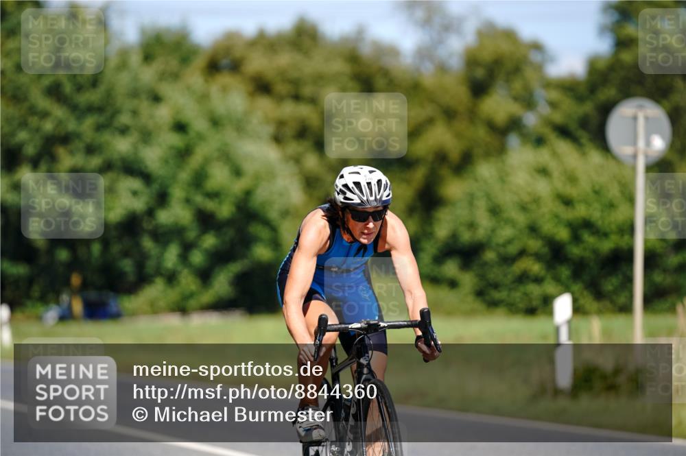 07.09.2025 - 19. Norderstedt Triathlon Michael Burmester http://msf.ph/oto/8844360 07.09.2025 13:07:04 Radfahren 270, 1292, 1477 meine-sportfotos.de