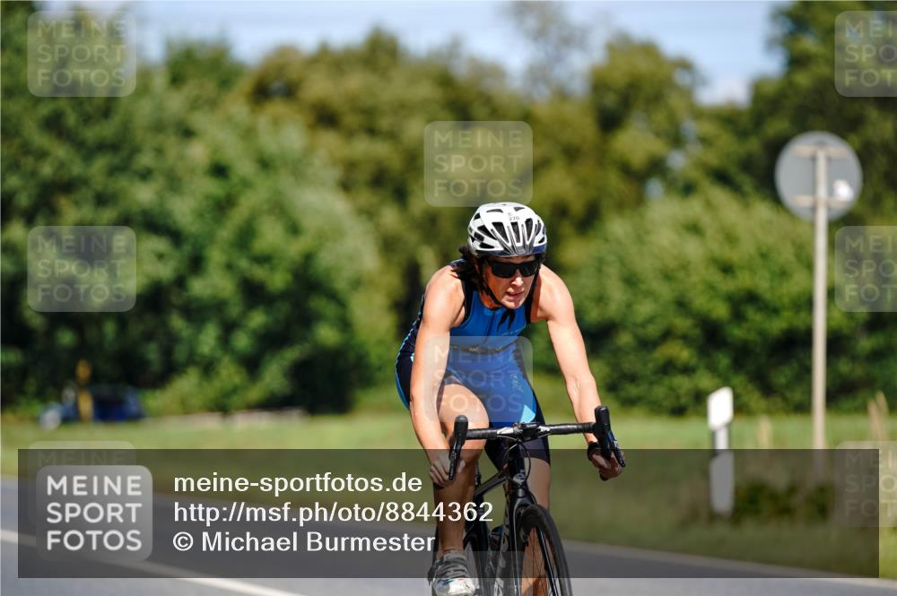07.09.2025 - 19. Norderstedt Triathlon Michael Burmester http://msf.ph/oto/8844362 07.09.2025 13:07:04 Radfahren 270, 1292, 1477 meine-sportfotos.de