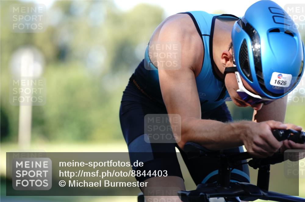 07.09.2025 - 19. Norderstedt Triathlon Michael Burmester http://msf.ph/oto/8844403 07.09.2025 16:00:12 Radfahren 1526, 1626, 1629 meine-sportfotos.de