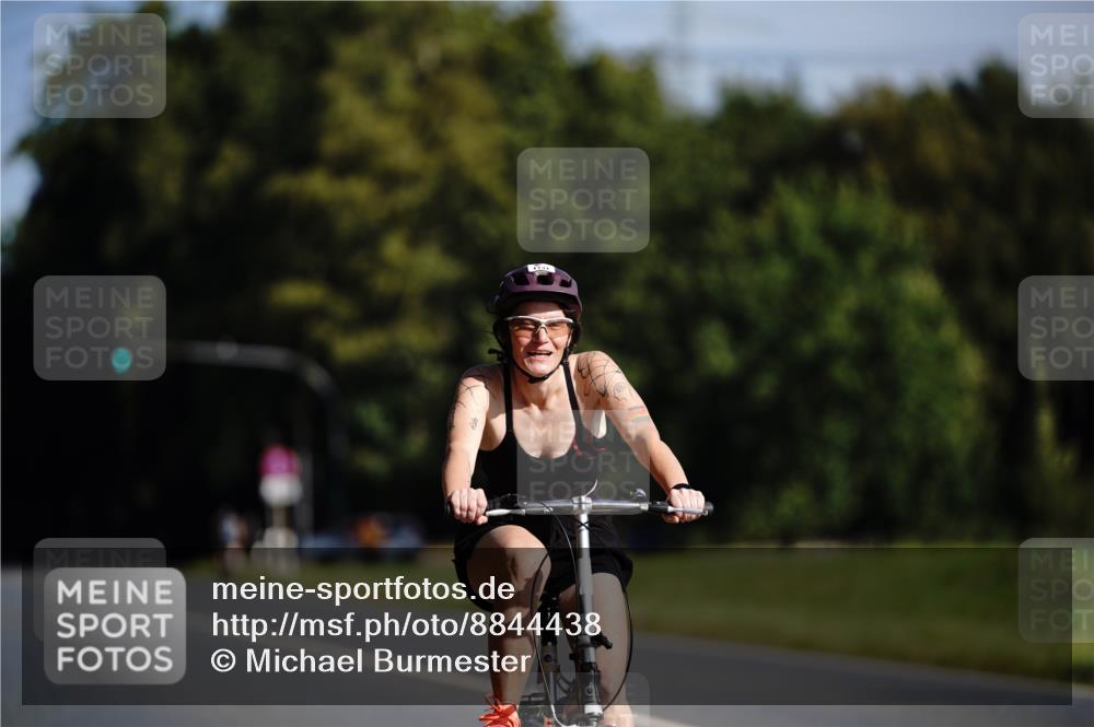 07.09.2025 - 19. Norderstedt Triathlon Michael Burmester http://msf.ph/oto/8844438 07.09.2025 10:31:48 Radfahren 1131 meine-sportfotos.de
