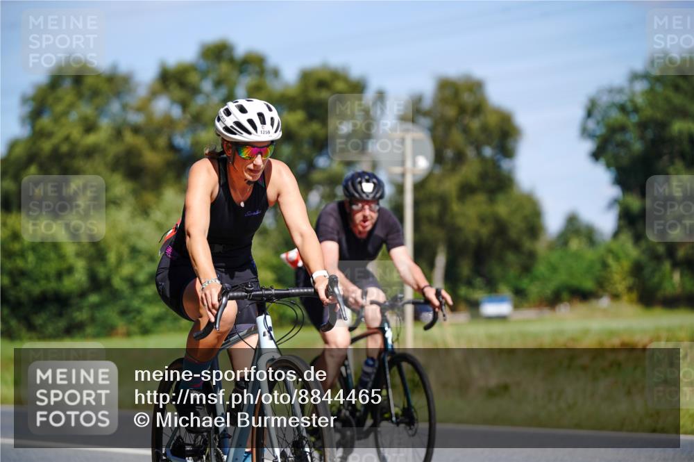 07.09.2025 - 19. Norderstedt Triathlon Michael Burmester http://msf.ph/oto/8844465 07.09.2025 13:08:44 Radfahren 706, 1259 meine-sportfotos.de