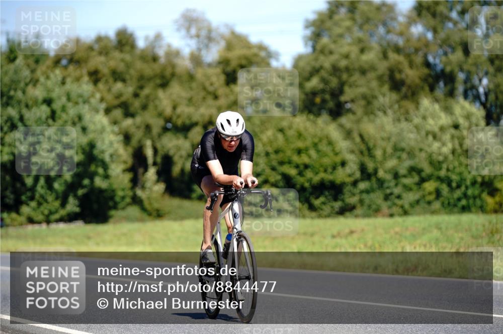07.09.2025 - 19. Norderstedt Triathlon Michael Burmester http://msf.ph/oto/8844477 07.09.2025 13:08:50 Radfahren 337, 1326 meine-sportfotos.de