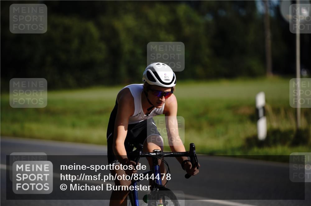 07.09.2025 - 19. Norderstedt Triathlon Michael Burmester http://msf.ph/oto/8844478 07.09.2025 10:35:50 Radfahren 654, 675 meine-sportfotos.de