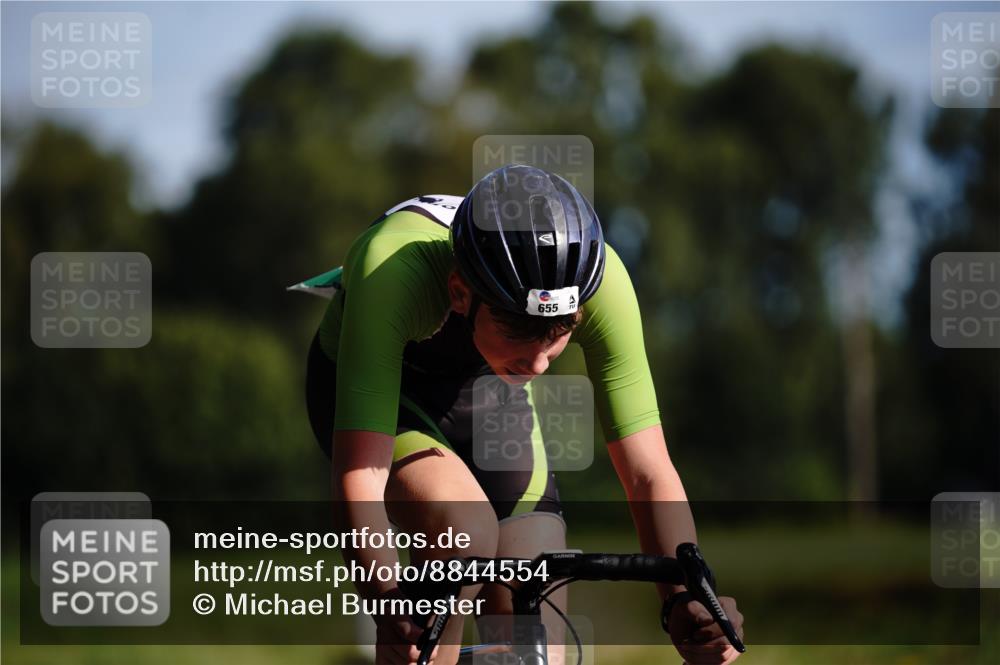 07.09.2025 - 19. Norderstedt Triathlon Michael Burmester http://msf.ph/oto/8844554 07.09.2025 10:37:30 Radfahren 655 meine-sportfotos.de
