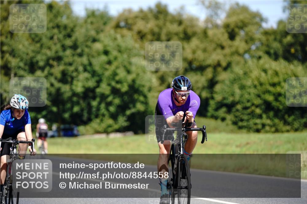 07.09.2025 - 19. Norderstedt Triathlon Michael Burmester http://msf.ph/oto/8844558 07.09.2025 13:09:51 Radfahren 336, 359, 804, 1388 meine-sportfotos.de