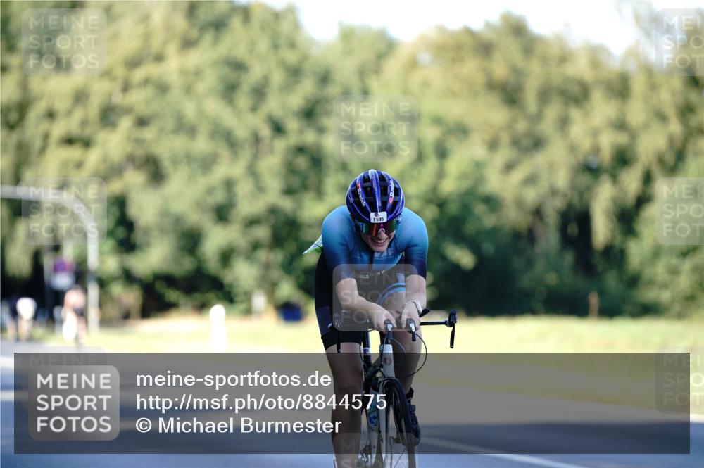 07.09.2025 - 19. Norderstedt Triathlon Michael Burmester http://msf.ph/oto/8844575 07.09.2025 16:00:59 Radfahren 416, 1105 meine-sportfotos.de