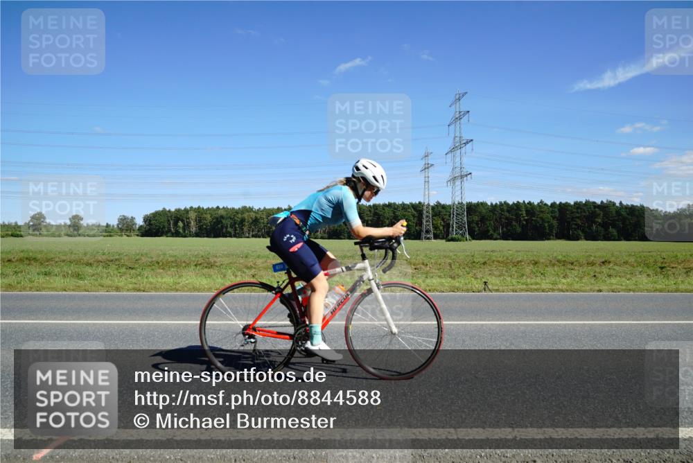 07.09.2025 - 19. Norderstedt Triathlon Michael Burmester http://msf.ph/oto/8844588 07.09.2025 14:51:40 Radfahren 441, 982 meine-sportfotos.de
