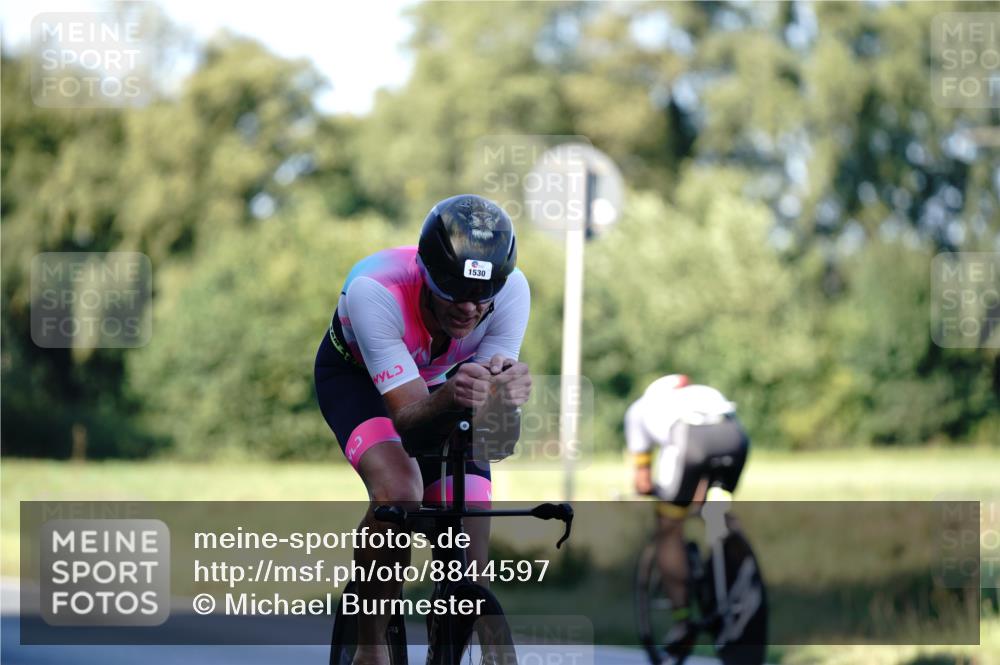 07.09.2025 - 19. Norderstedt Triathlon Michael Burmester http://msf.ph/oto/8844597 07.09.2025 16:01:08 Radfahren 540, 1068, 1516, 1530 meine-sportfotos.de