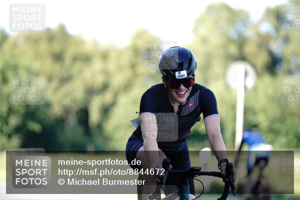 07.09.2025 - 19. Norderstedt Triathlon Michael Burmester http://msf.ph/oto/8844672 07.09.2025 16:01:29 Radfahren 397, 523, 909, 1059 meine-sportfotos.de