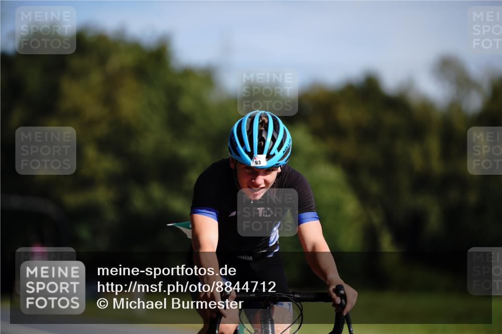 07.09.2025 - 19. Norderstedt Triathlon Michael Burmester http://msf.ph/oto/8844712 07.09.2025 10:39:27 Radfahren 93 meine-sportfotos.de
