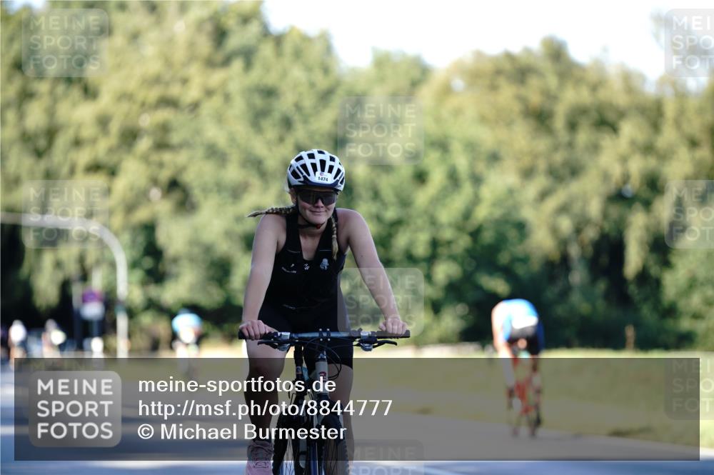 07.09.2025 - 19. Norderstedt Triathlon Michael Burmester http://msf.ph/oto/8844777 07.09.2025 16:01:50 Radfahren 934, 947, 1474 meine-sportfotos.de