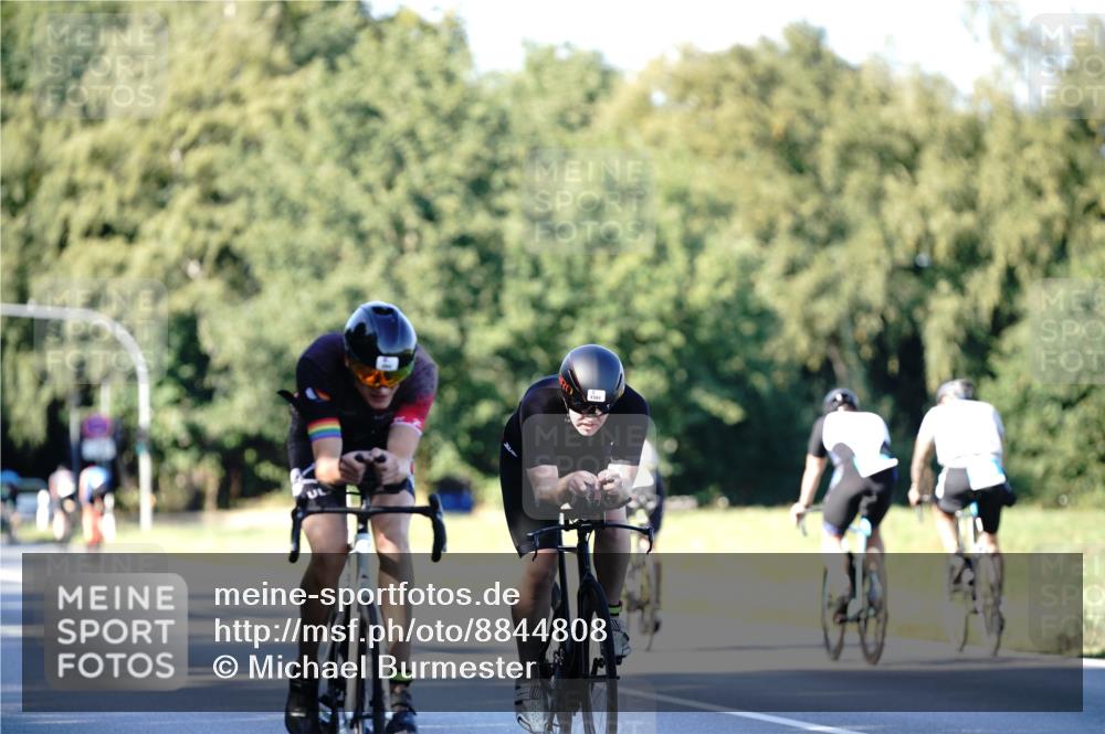 07.09.2025 - 19. Norderstedt Triathlon Michael Burmester http://msf.ph/oto/8844808 07.09.2025 16:01:55 Radfahren 494, 538, 1474, 1591 meine-sportfotos.de