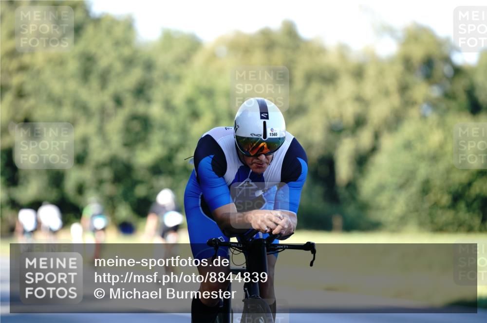 07.09.2025 - 19. Norderstedt Triathlon Michael Burmester http://msf.ph/oto/8844839 07.09.2025 16:02:00 Radfahren 1565, 1570 meine-sportfotos.de