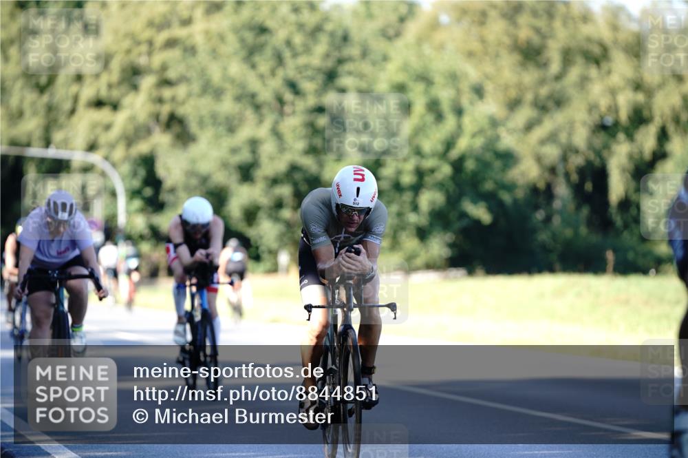 07.09.2025 - 19. Norderstedt Triathlon Michael Burmester http://msf.ph/oto/8844851 07.09.2025 16:02:04 Radfahren 512, 550, 944, 1044, 1610 meine-sportfotos.de