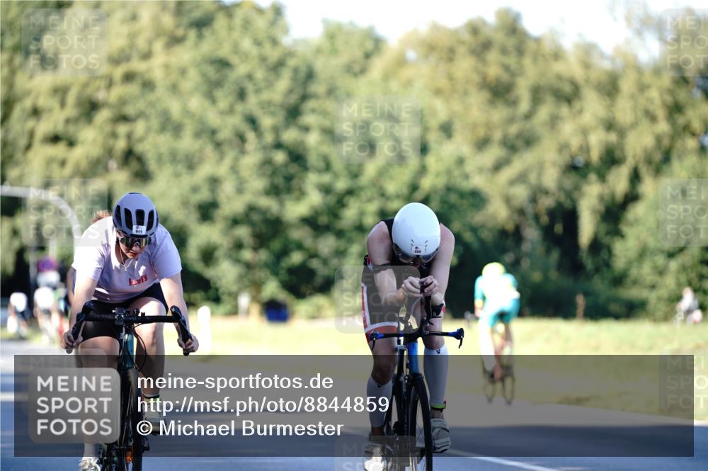07.09.2025 - 19. Norderstedt Triathlon Michael Burmester http://msf.ph/oto/8844859 07.09.2025 16:02:05 Radfahren 512, 550, 944, 1044, 1610 meine-sportfotos.de