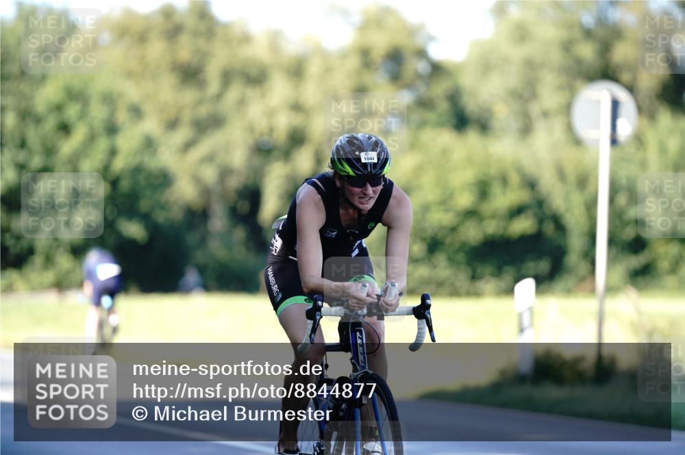 07.09.2025 - 19. Norderstedt Triathlon Michael Burmester http://msf.ph/oto/8844877 07.09.2025 16:02:07 Radfahren 512, 550, 944, 1044, 1610 meine-sportfotos.de