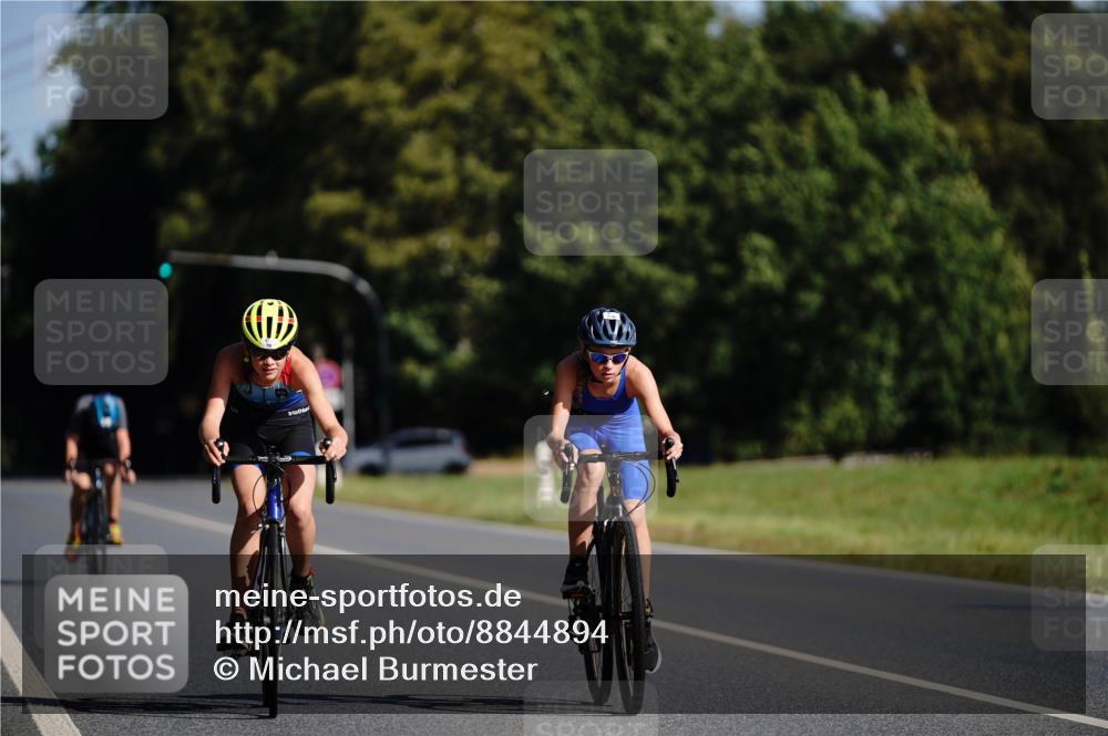 07.09.2025 - 19. Norderstedt Triathlon Michael Burmester http://msf.ph/oto/8844894 07.09.2025 10:41:15 Radfahren 76, 638 meine-sportfotos.de
