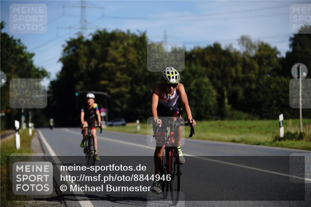 07.09.2025 - 19. Norderstedt Triathlon Michael Burmester http://msf.ph/oto/8844946 07.09.2025 10:41:32 Radfahren 115, 125, 126, 636, 643, 683 meine-sportfotos.de
