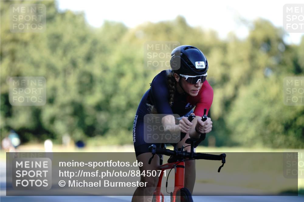 07.09.2025 - 19. Norderstedt Triathlon Michael Burmester http://msf.ph/oto/8845071 07.09.2025 16:03:02 Radfahren 515, 535, 1043, 1100 meine-sportfotos.de
