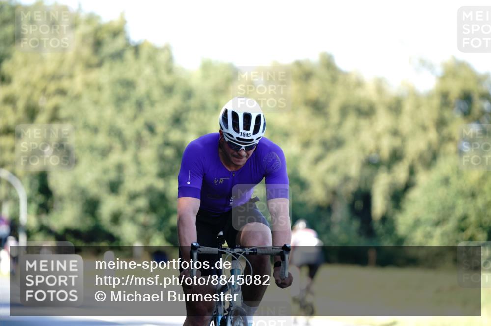 07.09.2025 - 19. Norderstedt Triathlon Michael Burmester http://msf.ph/oto/8845082 07.09.2025 16:03:06 Radfahren 535, 1545 meine-sportfotos.de