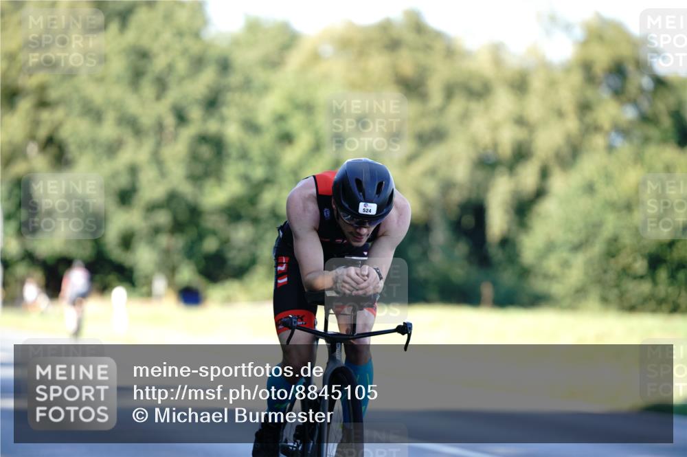 07.09.2025 - 19. Norderstedt Triathlon Michael Burmester http://msf.ph/oto/8845105 07.09.2025 16:03:10 Radfahren 524, 1069, 1545 meine-sportfotos.de