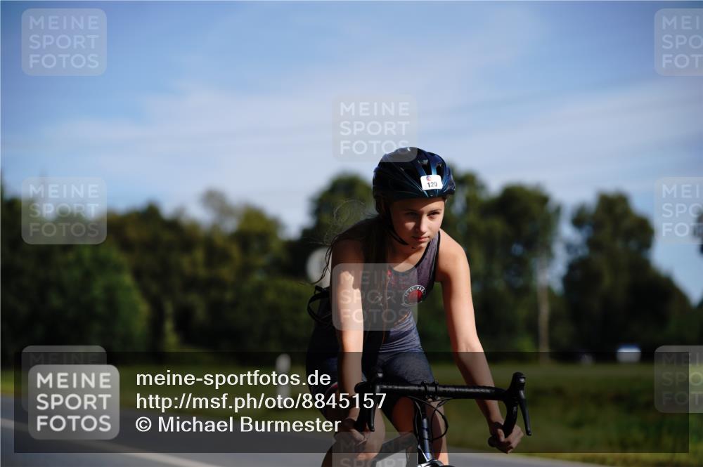 07.09.2025 - 19. Norderstedt Triathlon Michael Burmester http://msf.ph/oto/8845157 07.09.2025 10:44:16 Radfahren 120 meine-sportfotos.de