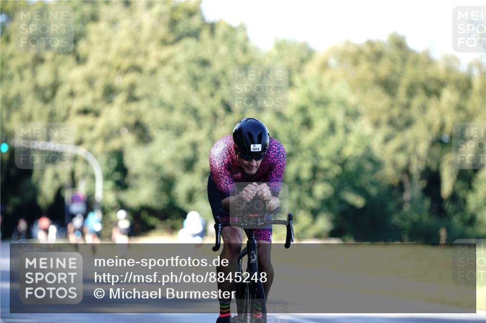07.09.2025 - 19. Norderstedt Triathlon Michael Burmester http://msf.ph/oto/8845248 07.09.2025 16:03:54 Radfahren 503, 1554, 1614 meine-sportfotos.de