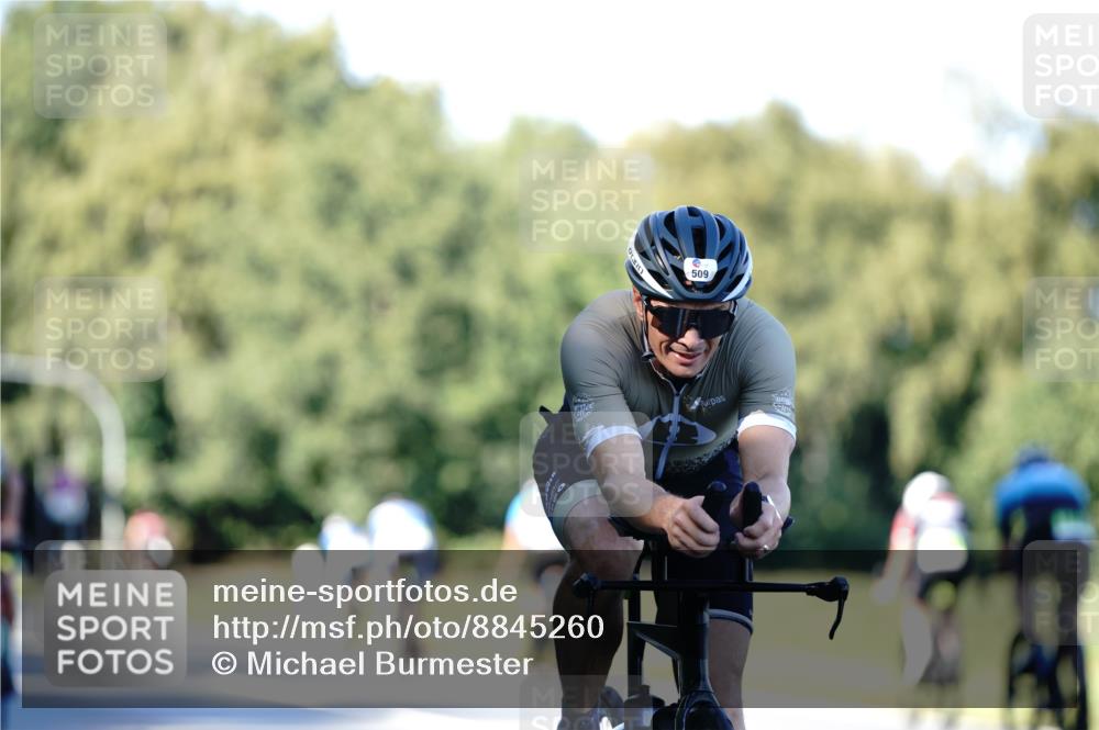07.09.2025 - 19. Norderstedt Triathlon Michael Burmester http://msf.ph/oto/8845260 07.09.2025 16:04:00 Radfahren 509, 1455, 1554 meine-sportfotos.de